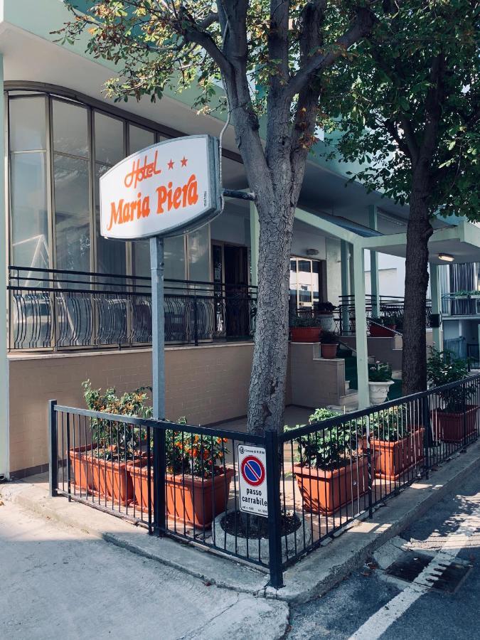 Hotel Maria Piera Rimini Exteriör bild